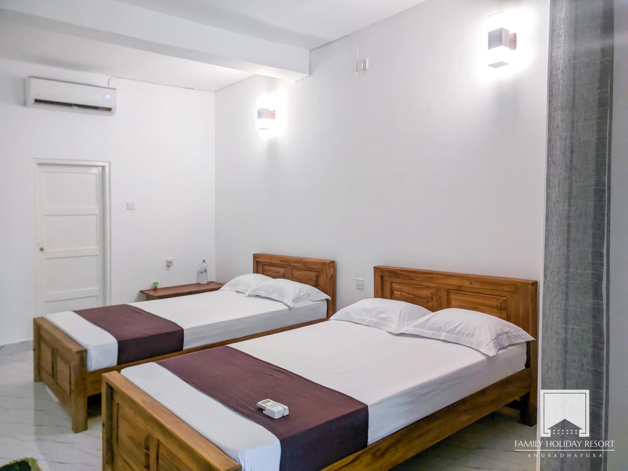 Family Holiday Resort Anuradhapura Kültér fotó